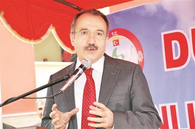 Books are to read, says the education minister