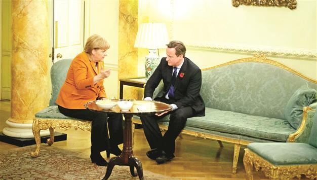 Stay in bloc, European Union, Washington tell reluctant UK