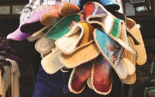 Art of felt master aims to open his art to world