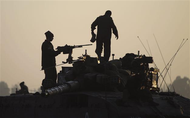 Israel puts temporary hold on Gaza ground operation as strikes kill 6