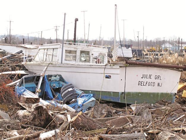 Obama signs Sandy insurance claims bill