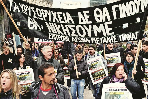 Angry Greeks protest gold mine project for Halkidiki