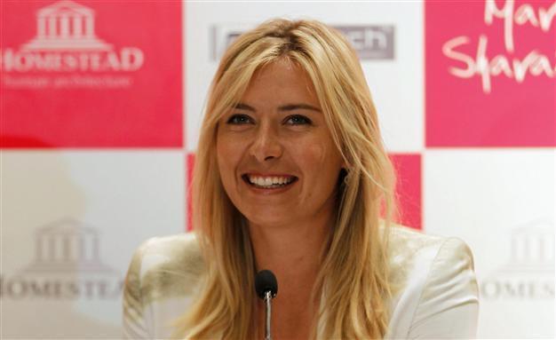 Sharapova earns laughs with first tweet after creating official account