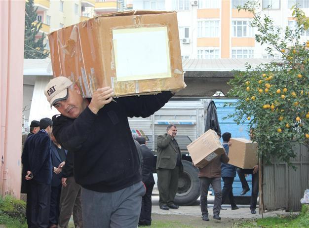 Istanbul Armenians kick off aid campaign for Syria victims