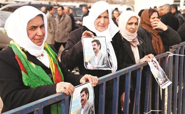 First legal defense in Kurdish given, though law not yet official