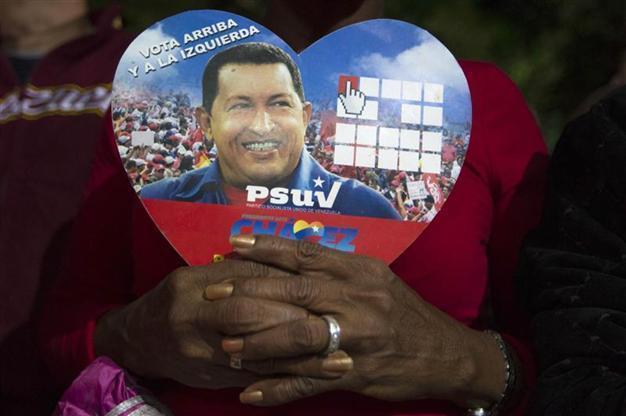 Chavez getting stronger, entering new phase: VP