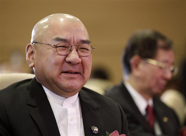 Taiwan billionaire launches Asian Nobel prize