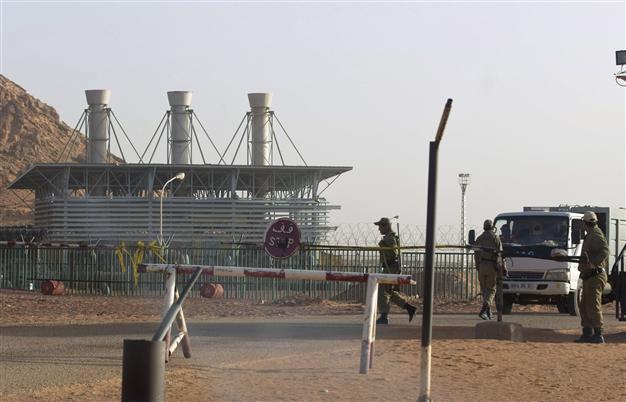 Algeria gas pipeline attack kills 2 guards: witnesses