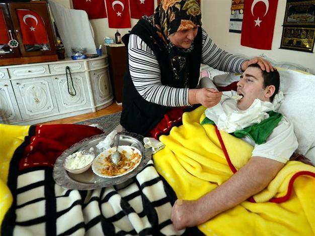 Russian mother to search for missing son in Turkey