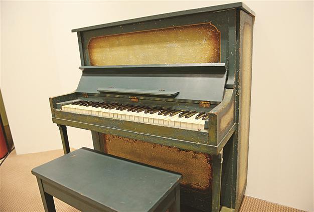 Casablanca piano sells for $602,500