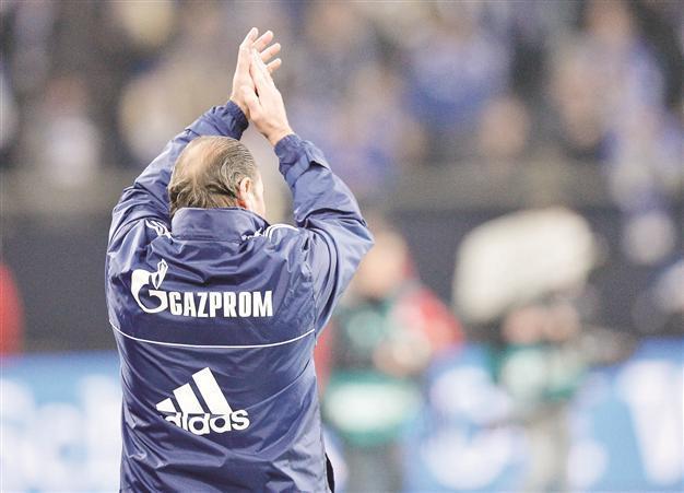 Stevens replaced as Schalke boss
