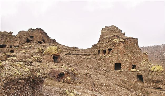 Seben’s Phrygians living life on the edge