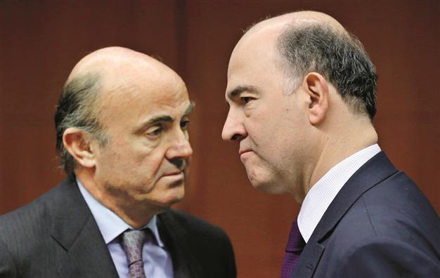 France’s euro calls rejected by ministers