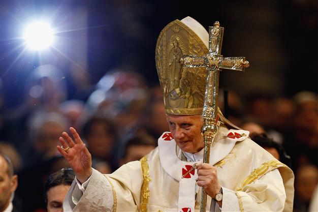 Pope prays for gift of peace in New Year message