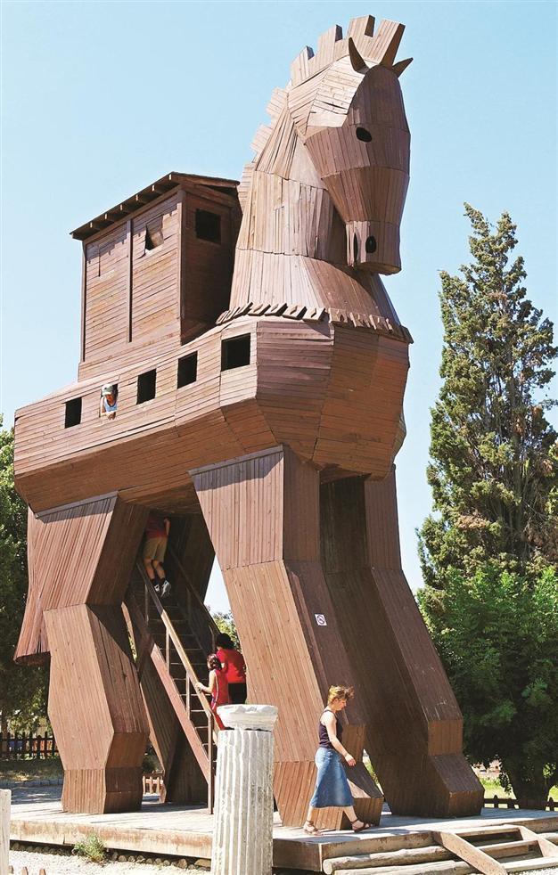 University applies to take over excavations at Troy ancient site