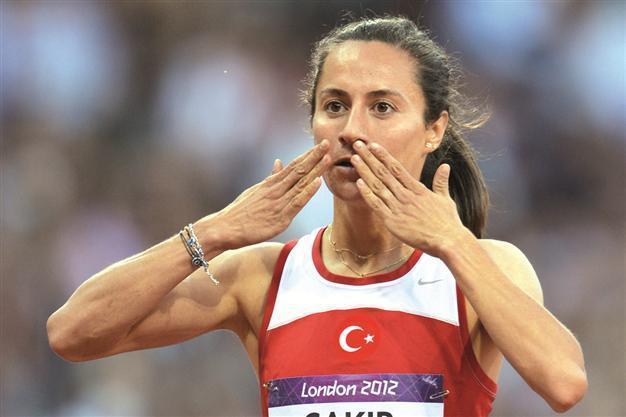 Çakır Alptekin honored as ‘athlete of the year’