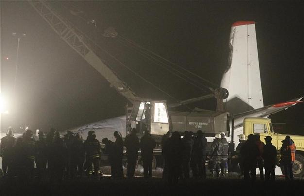 Five dead as plane makes emergency landing in Ukraine