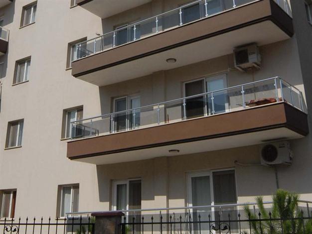 65 year old accused of pushing 23 year old wife off balcony