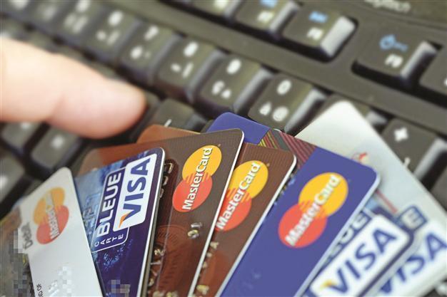 Phones to be wallets in new paying system