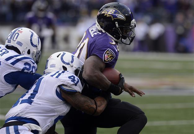 Ravens down Colts, Seahawks surge past Redskins