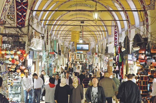 Mayor vows renovation for historic Grand Bazaar