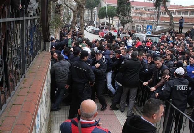 Violent protests lead to cancelation of BDP’s Black Sea tour