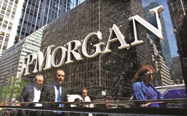 JPMorgan to scale back 19,000 jobs