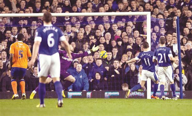 Everton curtails Oldham’s FA Cup adventure