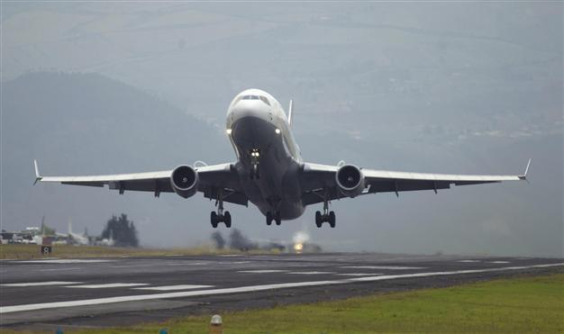Syrian Air invites foreign carriers to return