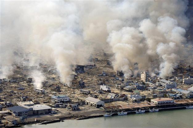 Hope and despair as Japan marks tsunami anniversary