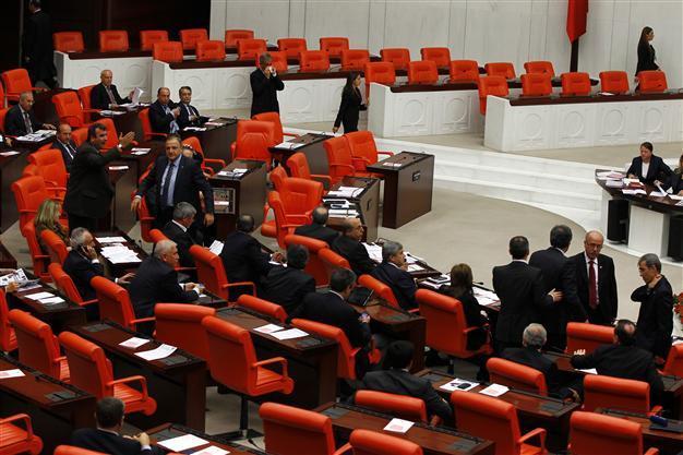Judiciary reform bid sparks controversy