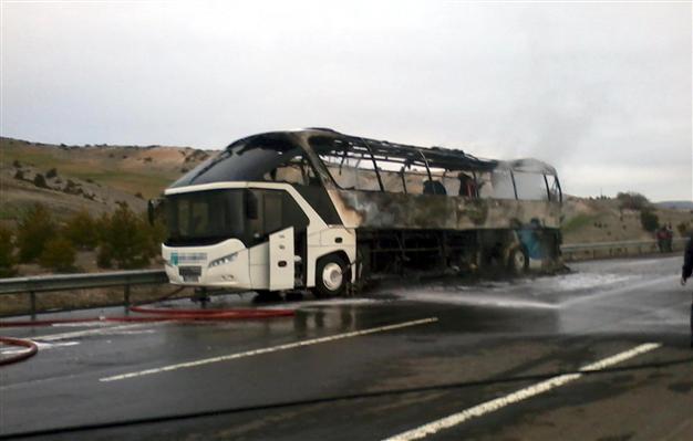 Bus fire sparks panic in Ankara