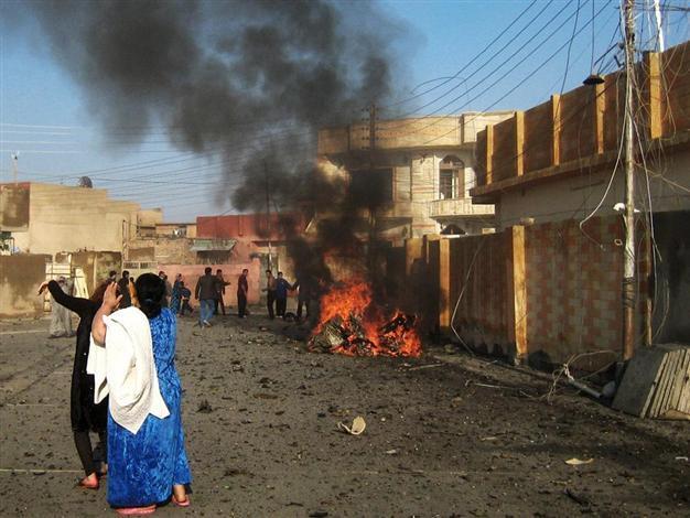 Wave of Iraq attacks kill 29