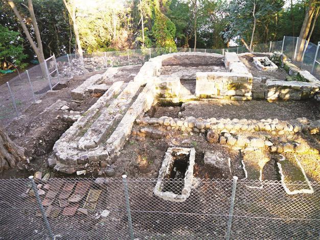 Skeletons discovered on Black Sea island