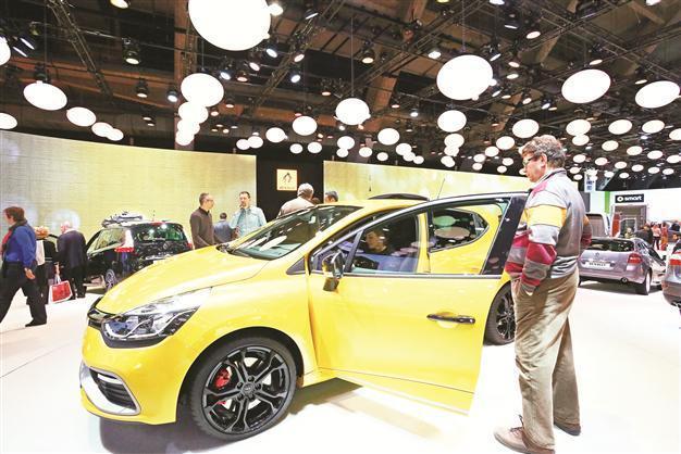 Europe’s car sector sector hits bottom