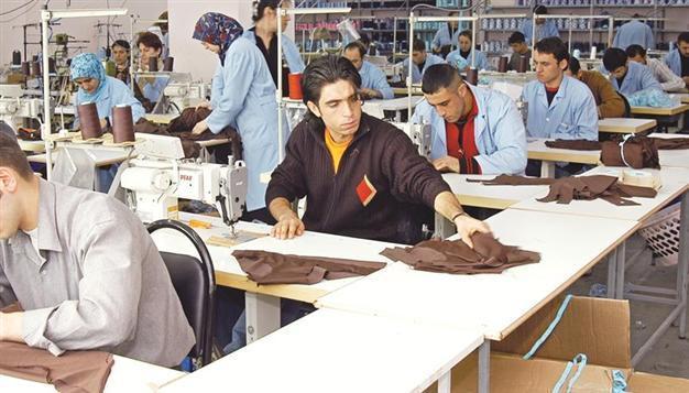 Main opposition blasts gov’t over minimum wage