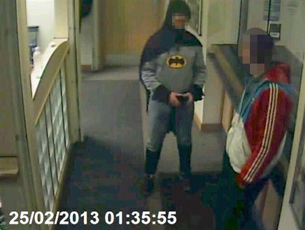 Batman’ hands suspect over to UK police