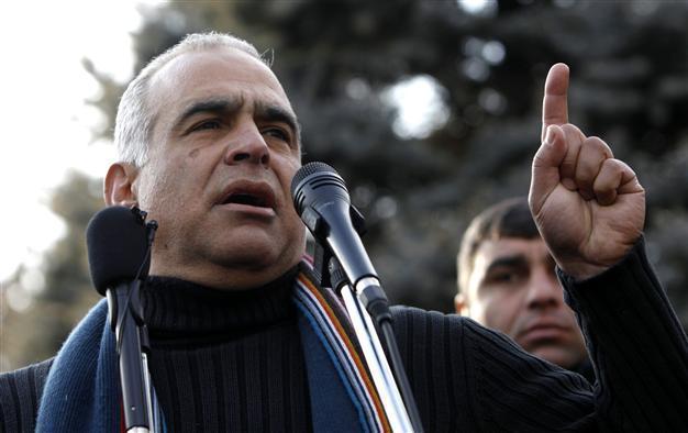 Armenian opposition chief starts hunger strike over election results