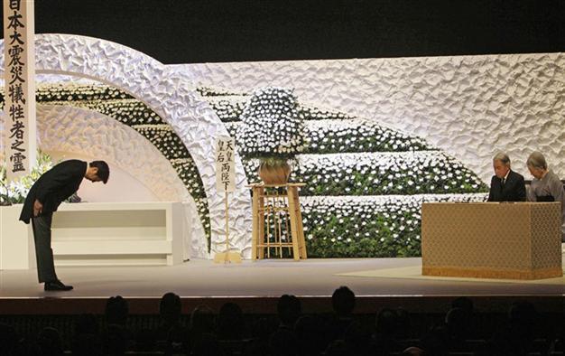 Japan marks second tsunami anniversary