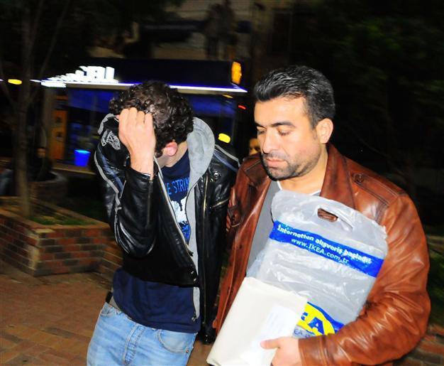 Eight arrested during Nevruz operation in İzmir