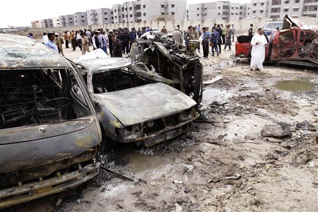 30 killed in al-Qaeda attack on Iraq ministry, says minister