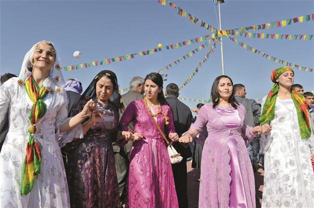 Turkish gov’t dealing with Kurdish peace process: PM
