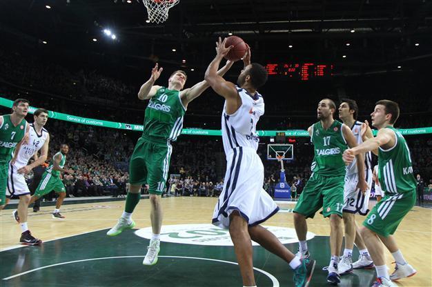 Anadolu Efes outplayed by Zalguiris in Euroleague game