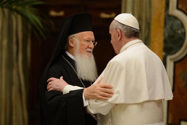 Bartholomew invites Pope Francis to Fener Greek Patriarchate