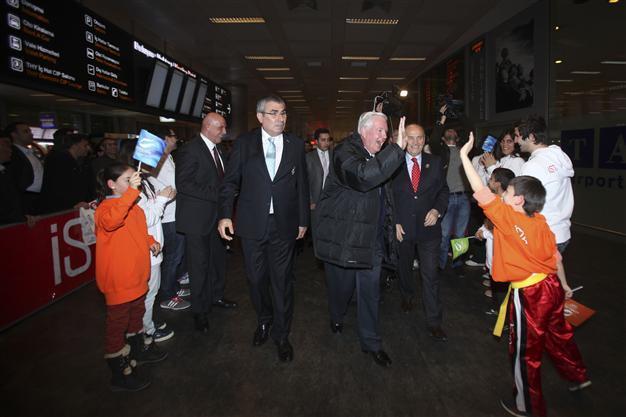 IOC delegations Istanbul visit kicks off with an enthusiastic welcome