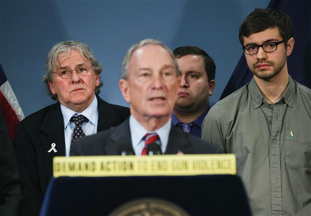 New York Mayor Bloomberg to fund gun control advertisment: report