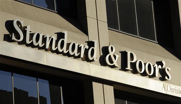 S&P raises Turkeys rating, hints amelioration if Kurdish issue solved