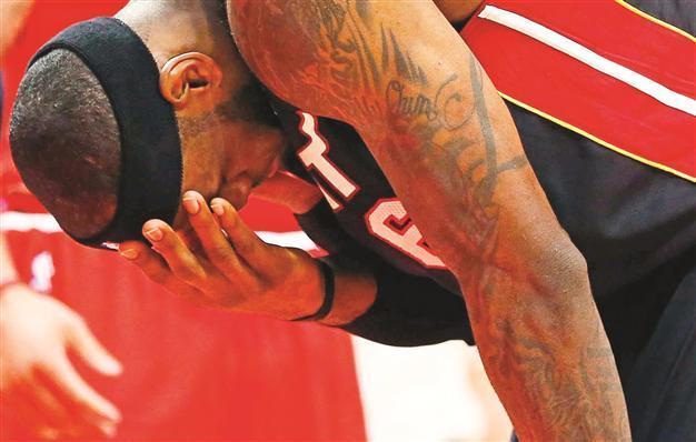 Chicago Bulls beat Miami Heat to end winning streak at 27