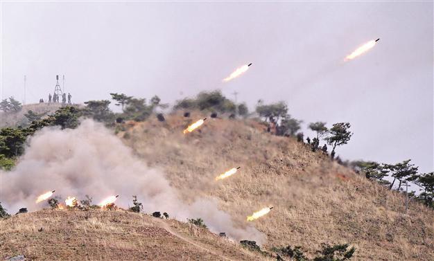 US sends B52 bombers to show support to S Korea