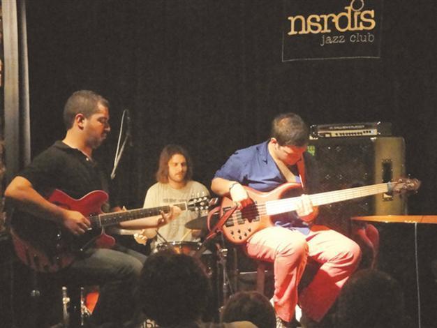 Fest calls for young jazz musicians